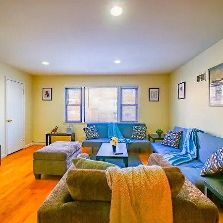 Roomy And Upscale 2Br Apartment Near Nyc